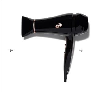 T3 feather weight Blow dryer (MINT CONDITION)